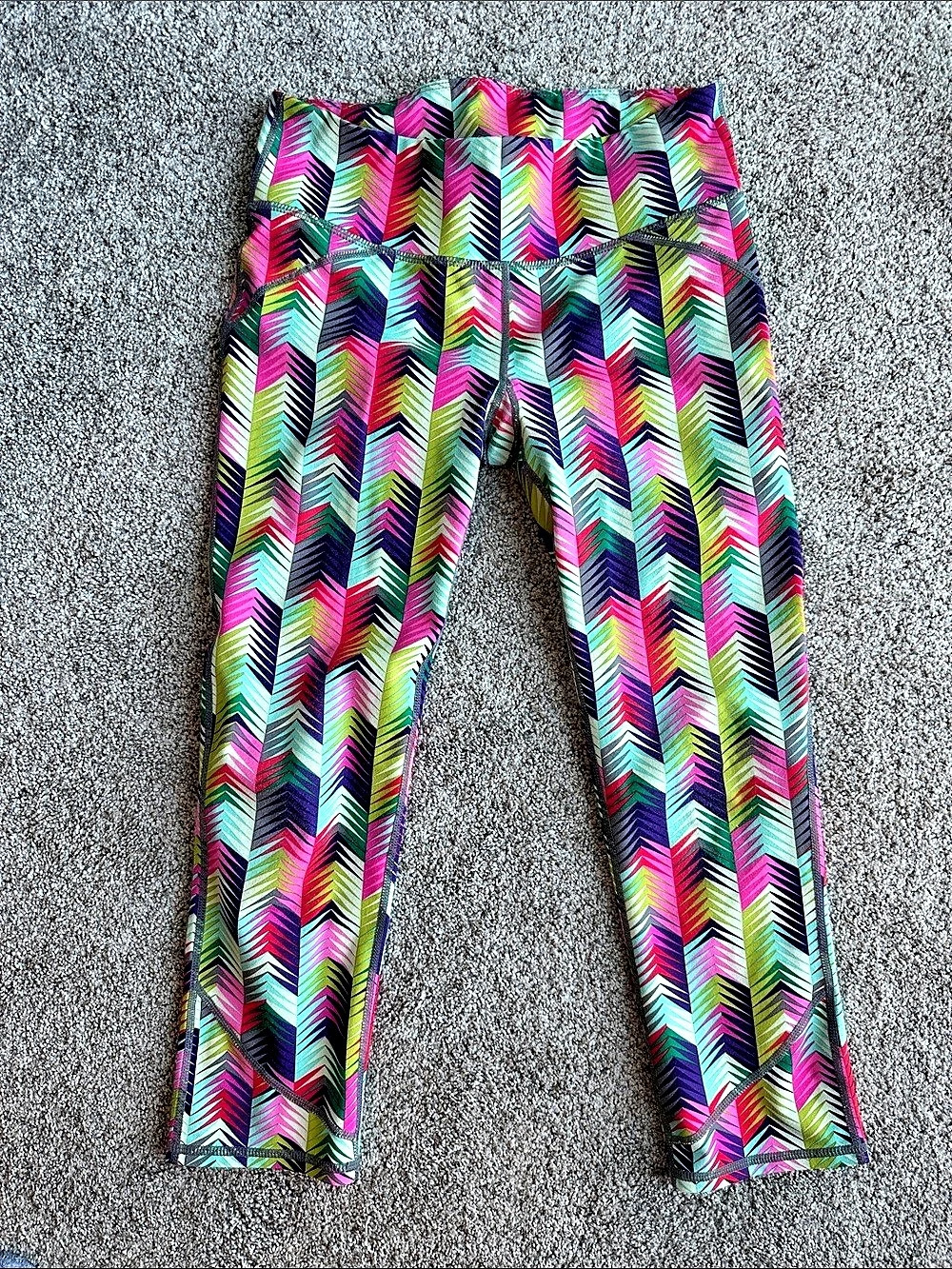 Fabletics Lima Capri Geometric Leggings Multicolor XS